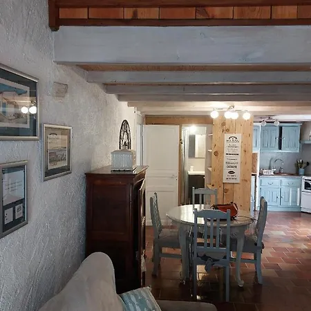 Maison Typique Oleronaise 別荘 Le Château-dʼOléron