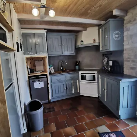 Maison Typique Oleronaise *